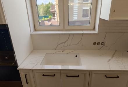 Подоконник из кварцевого агломерата Noblle Q740