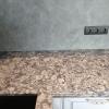 Столешница из кварцевого агломерата для и остров с фигурной фаской Vicostone BQ9470