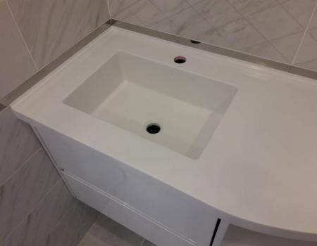 Столешница в ванную комнату из LG HI-Macs S028 Alpine White